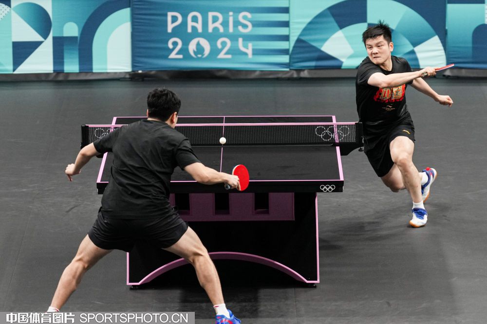 捷克11月大名单：绍切克、希克领衔，舒尔茨、维季克在列