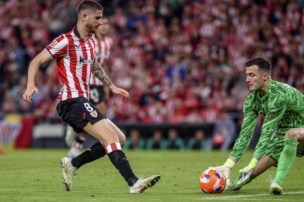 大巴黎对阵雷恩大名单：登贝莱领衔锋线，门将舍瓦利耶缺席